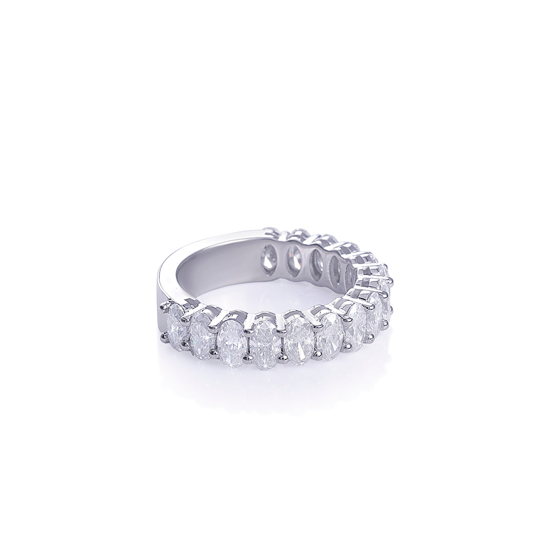 Moissanite Diamond Engagement Ring (Oval Shape) Diamlux