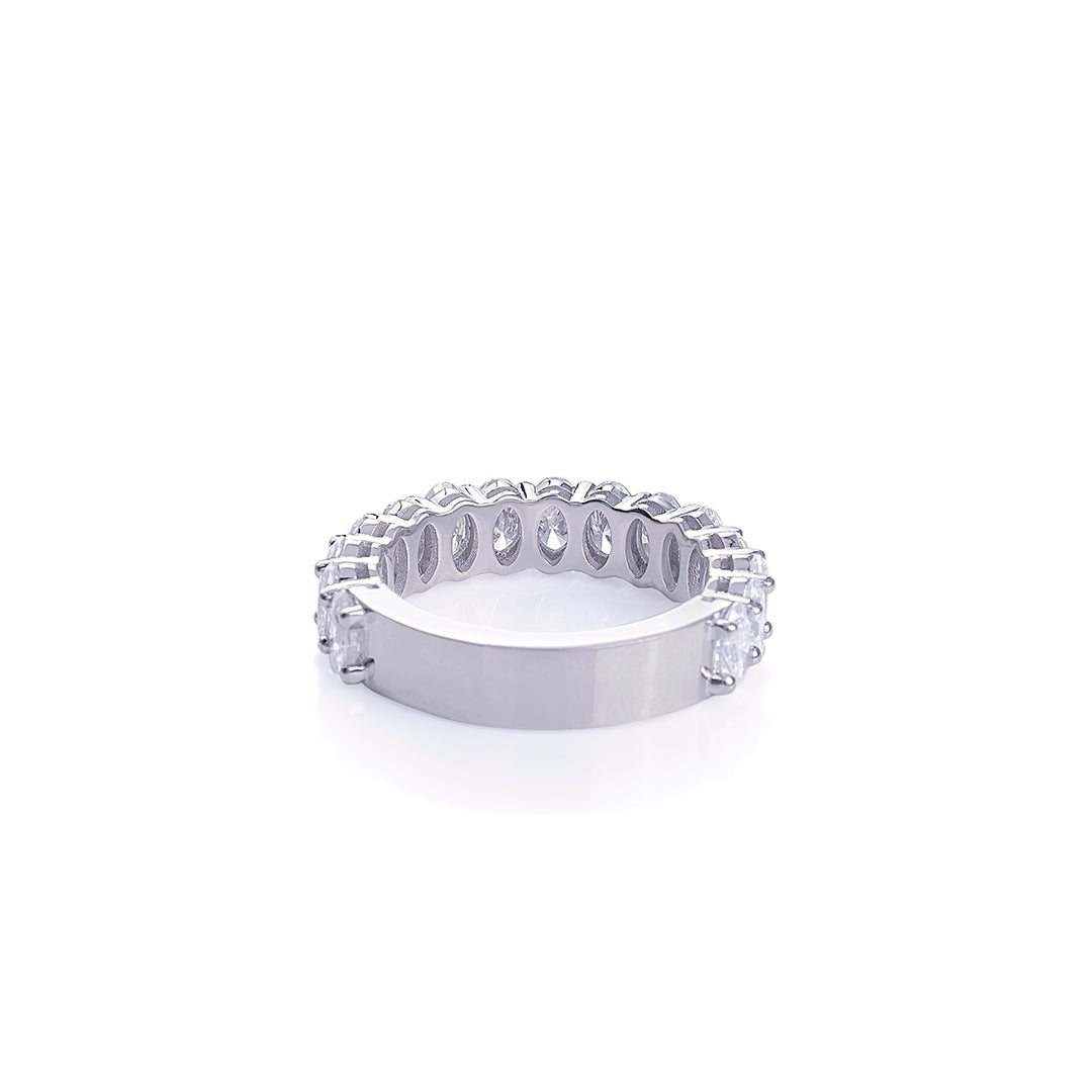 Moissanite Diamond Engagement Ring (Oval Shape) Diamlux