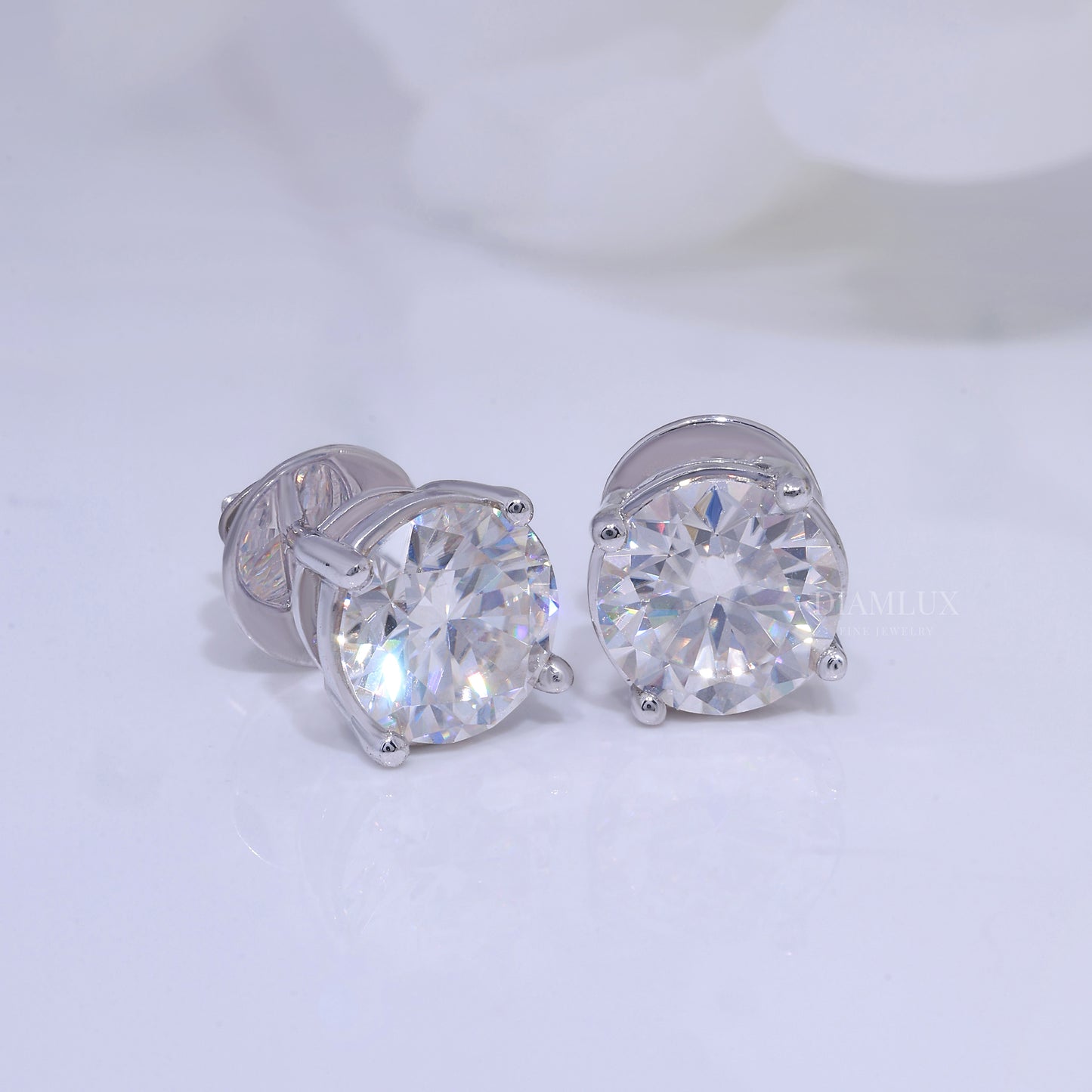 925 silver with moissanite diamond earring foe wedding and special occasions Diamlux Fine Jewelry