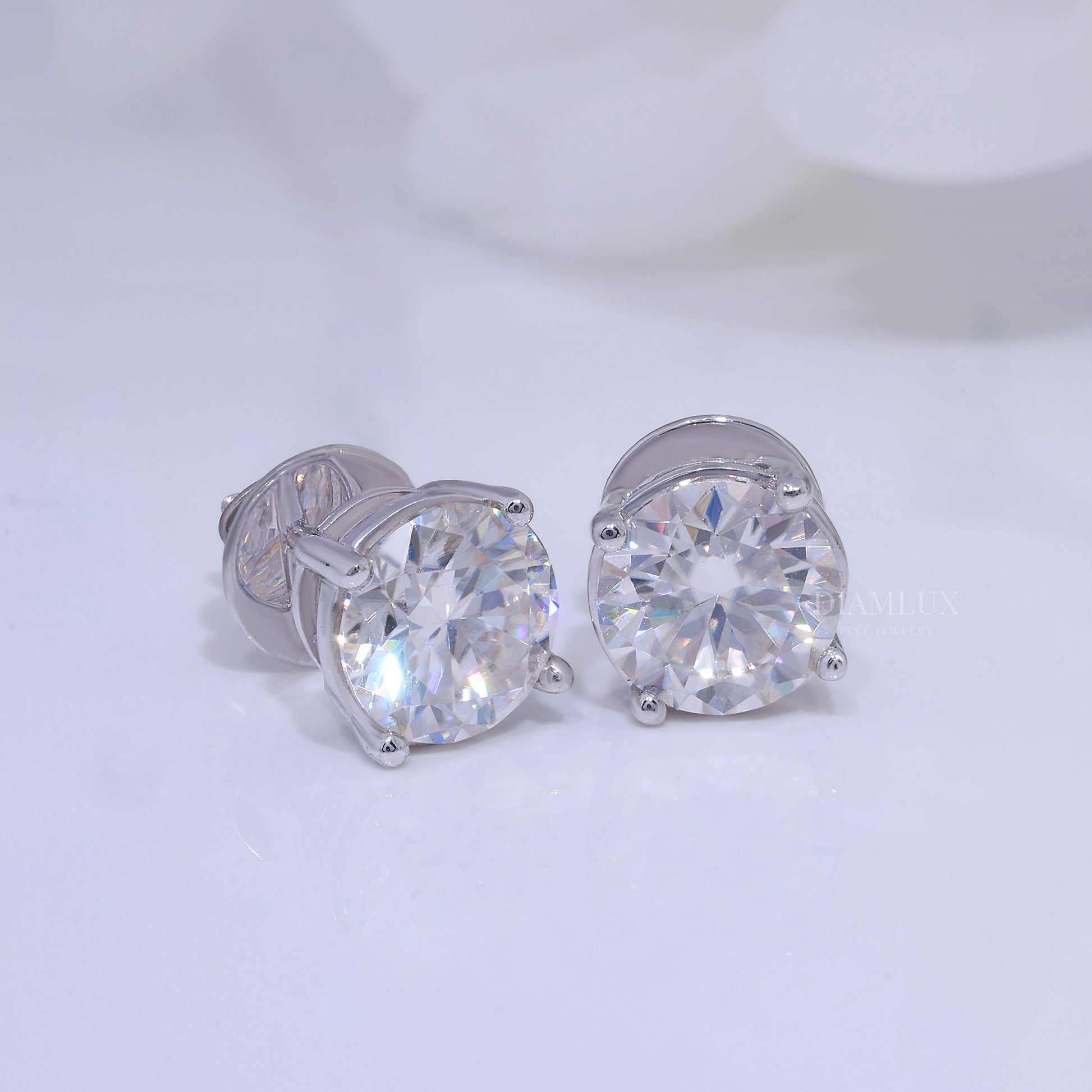 925 silver with moissanite diamond earring foe wedding and special occasions Diamlux Fine Jewelry