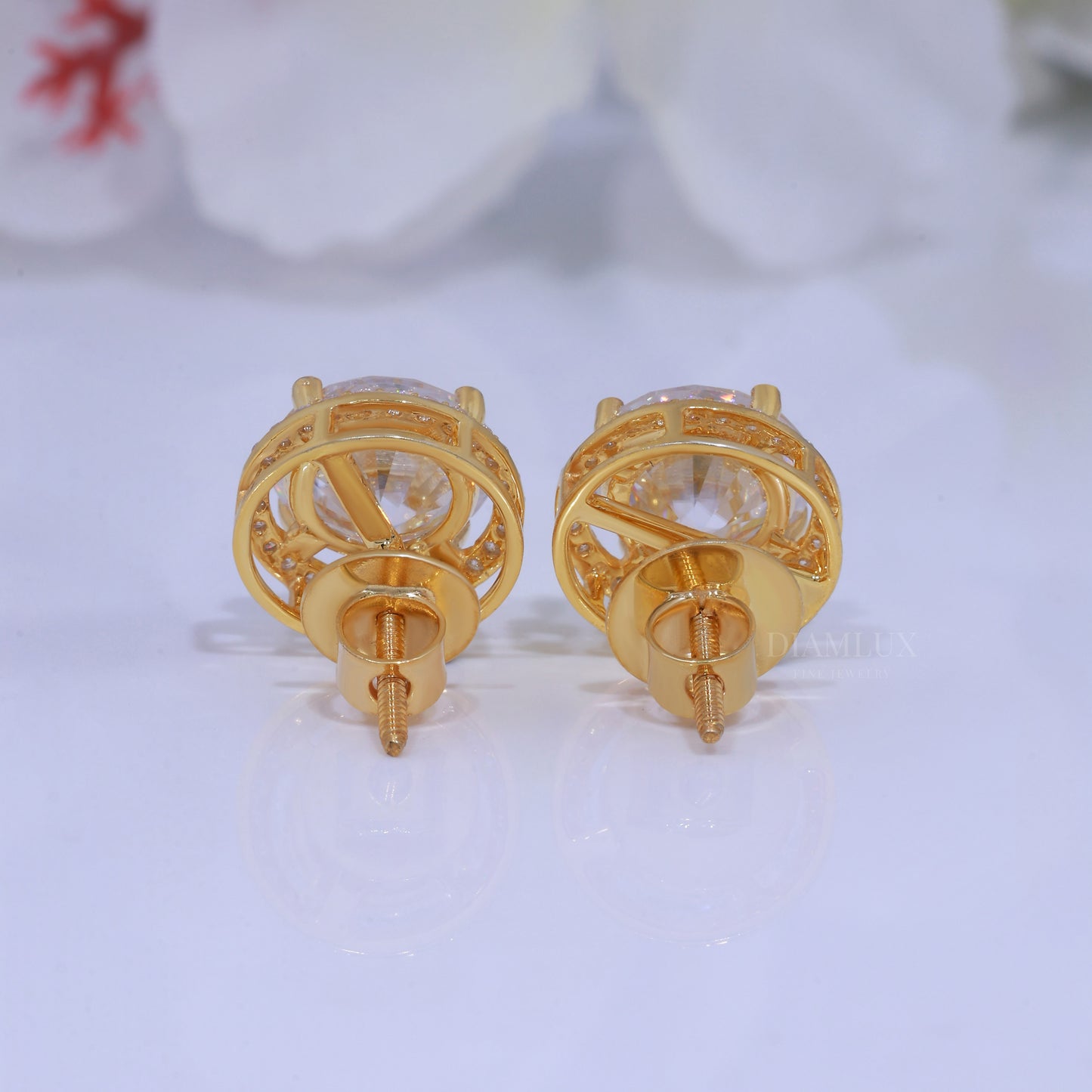 Classic Round Brilliant Cut Solitaire Studs in Yellow Gold Diamlux Fine Jewelry
