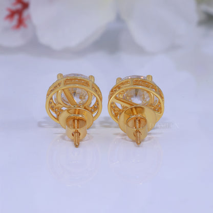 Classic Round Brilliant Cut Solitaire Studs in Yellow Gold Diamlux Fine Jewelry