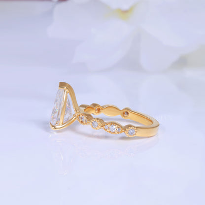 Pear Cut Lab Diamond Vintage Filigree Engagement Ring in 14kt Yellow Gold Diamlux Fine Jewelry