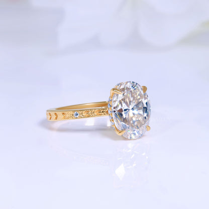 0kt Gold Hexagon Cut Lab Diamond Vintage-Inspired Ring Diamlux Fine Jewelry