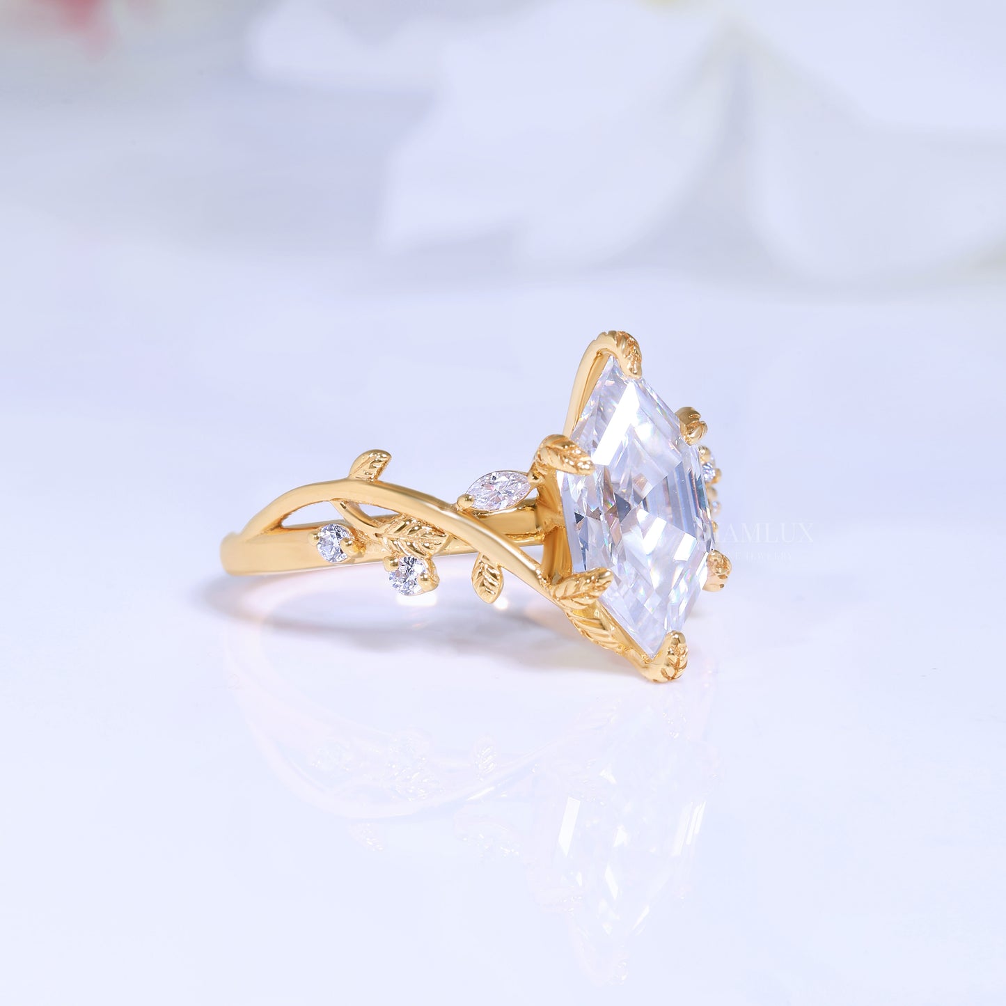 10kt Gold Hexagon Cut Lab Diamond Vintage-Inspired Ring Diamlux Fine Jewelry