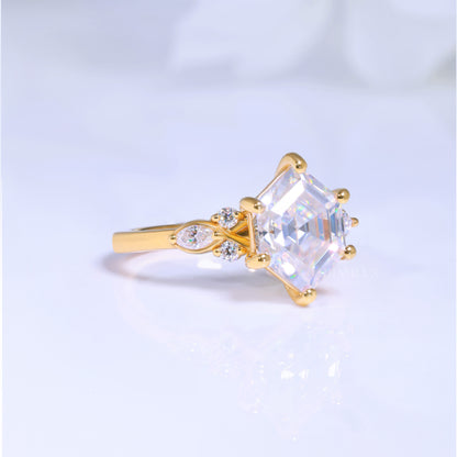 10kt Gold Hexagon Cut Lab Diamond Vintage-Inspired Ring Diamlux Fine Jewelry