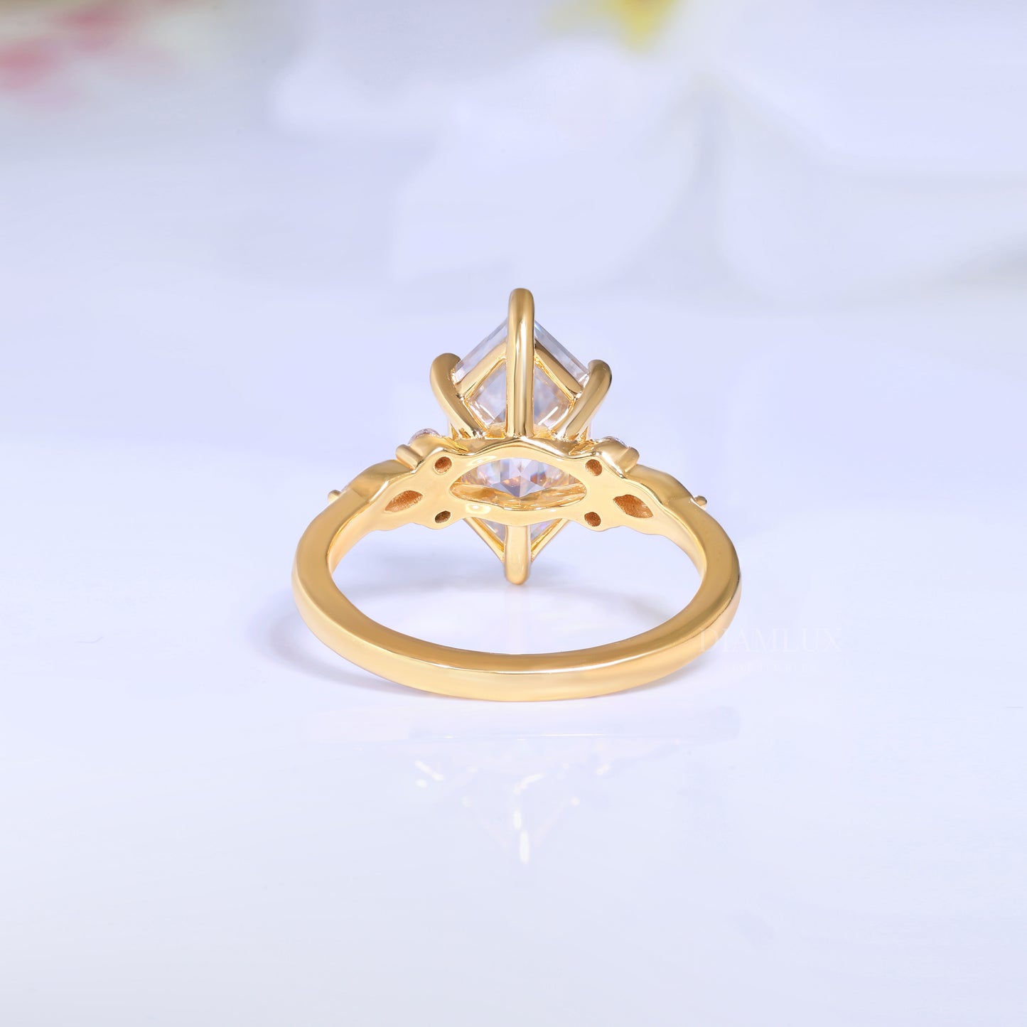 10kt Gold Hexagon Cut Lab Diamond Vintage-Inspired Ring Diamlux Fine Jewelry