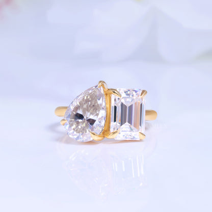 Yellow Gold Toi et Moi Ring with Pear and Radiant Cut Clear Gemstones Diamlux Fine Jewelry