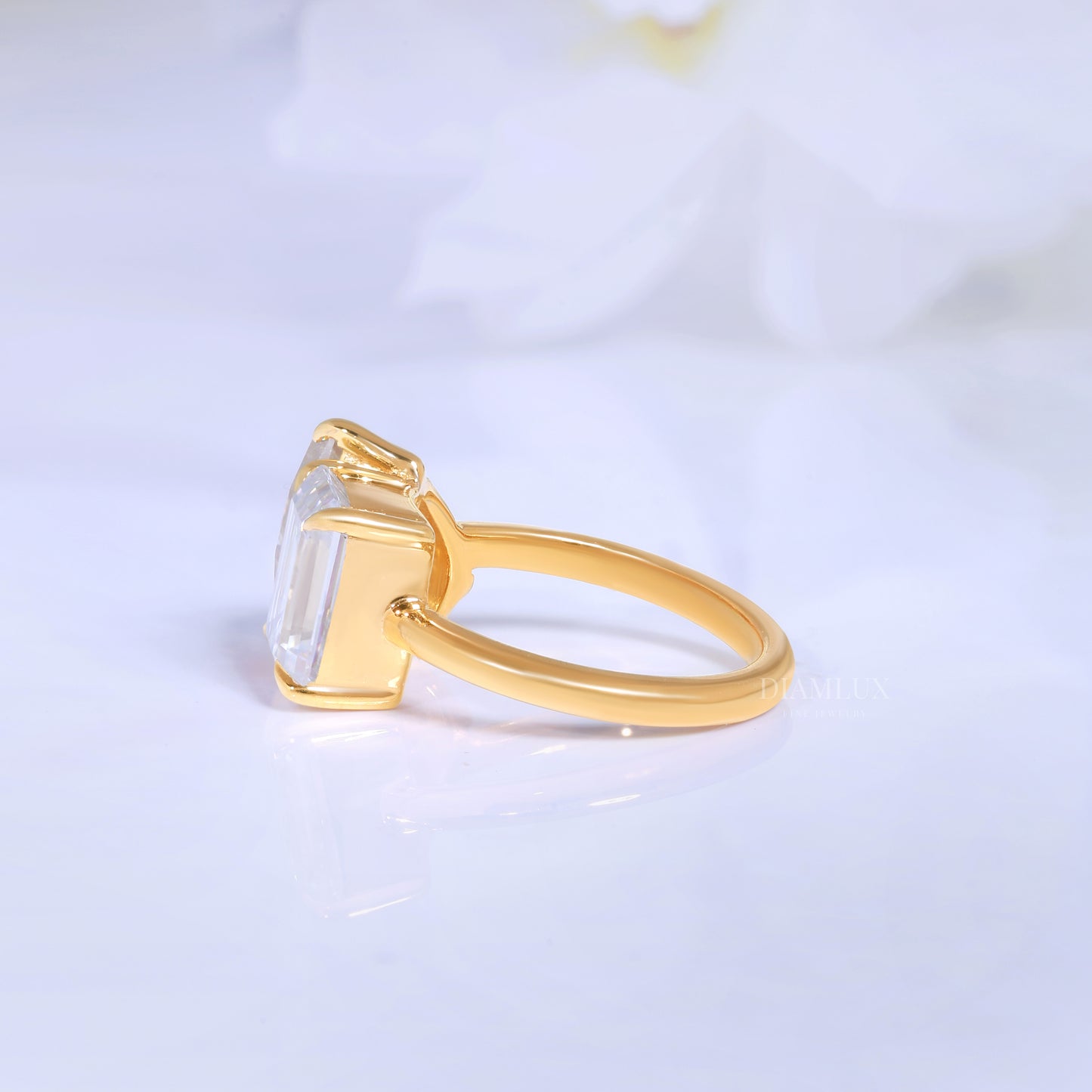 Yellow Gold Toi et Moi Ring with Pear and Radiant Cut Clear Gemstones Diamlux Fine Jewelry