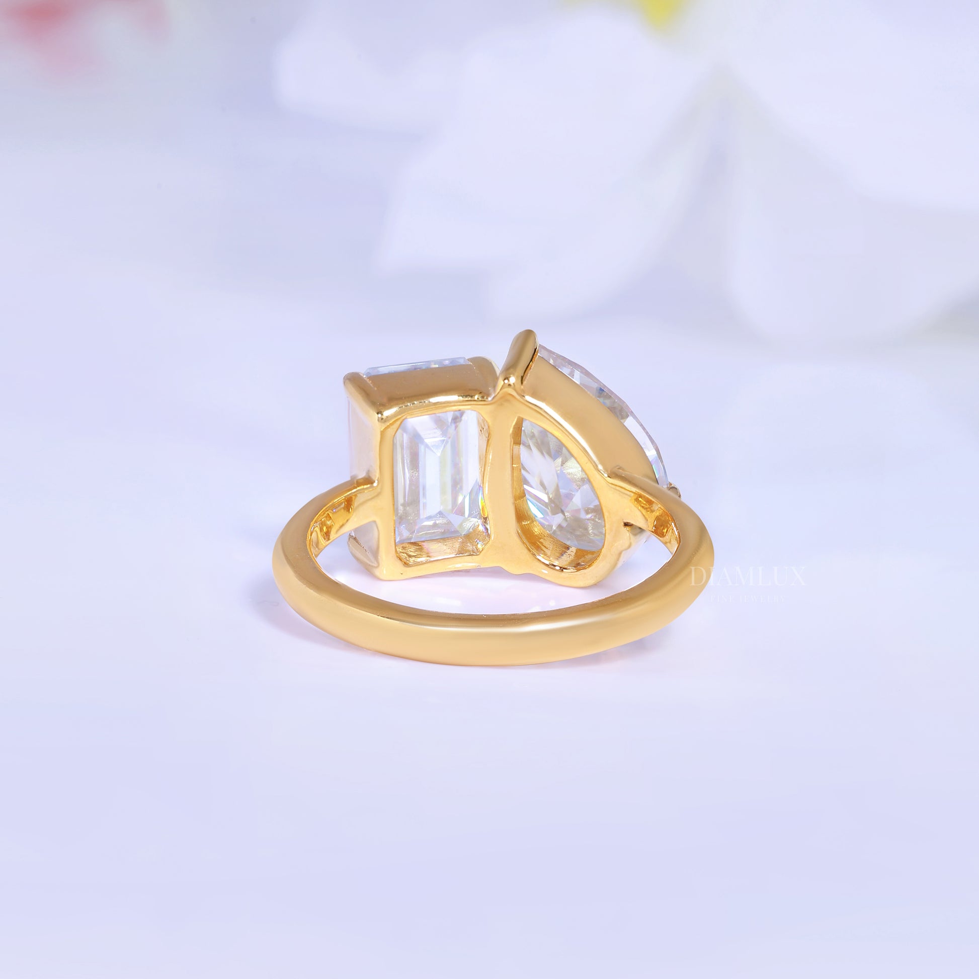 Yellow Gold Toi et Moi Ring with Pear and Radiant Cut Clear Gemstones Diamlux Fine Jewelry