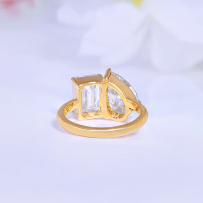 Yellow Gold Toi et Moi Ring with Pear and Radiant Cut Clear Gemstones Diamlux Fine Jewelry