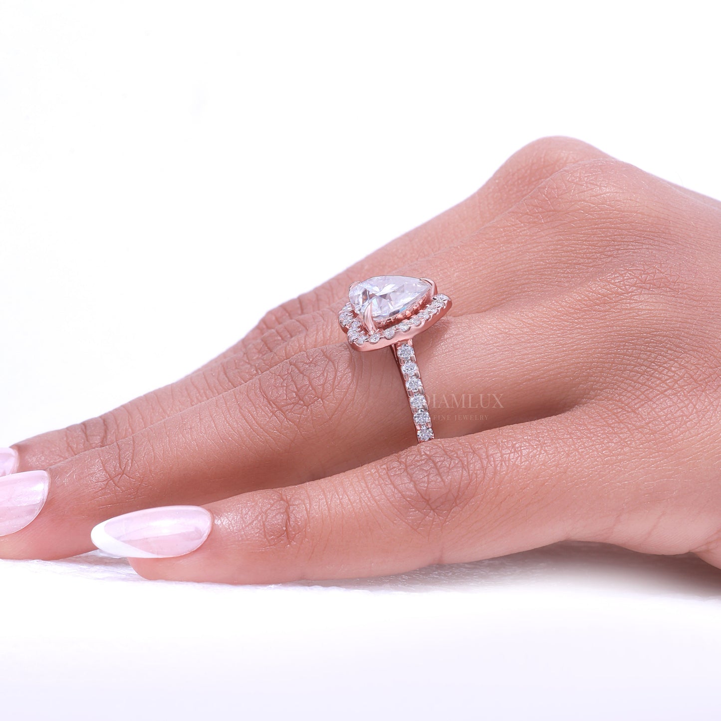 Rose Gold Heart-Shaped Diamond Halo Engagement Ring Diamlux Fine Jewelry