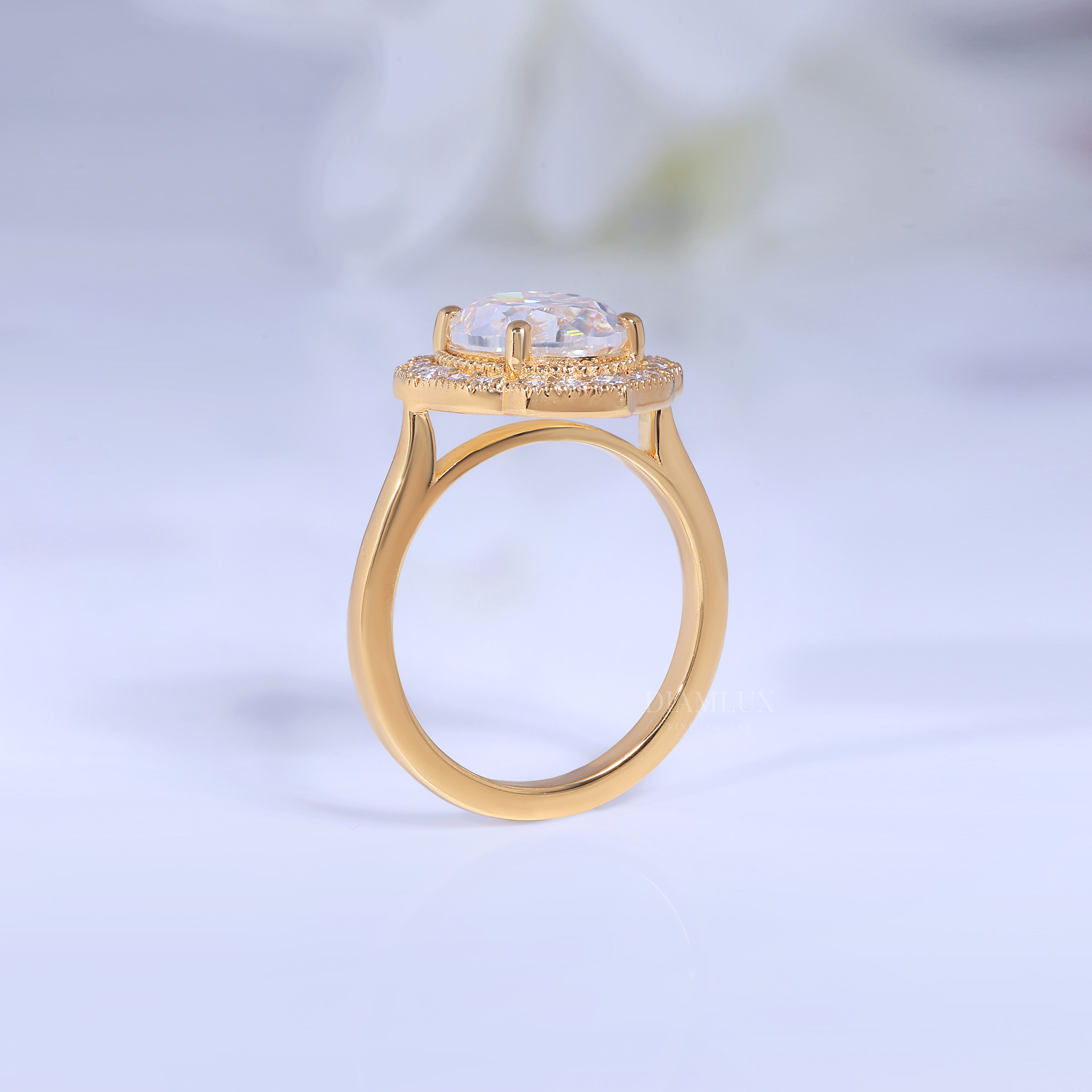 Yellow Gold Vintage-Inspired Oval Diamond Halo Ring Diamlux Fine Jewelry