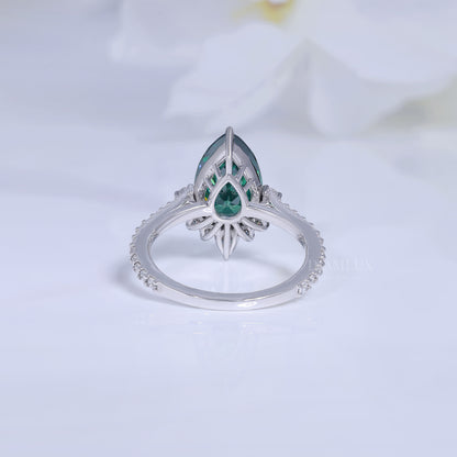 Elegant Pear-Shaped Green Gemstone Diamond Ring Diamlux Fine Jewelry