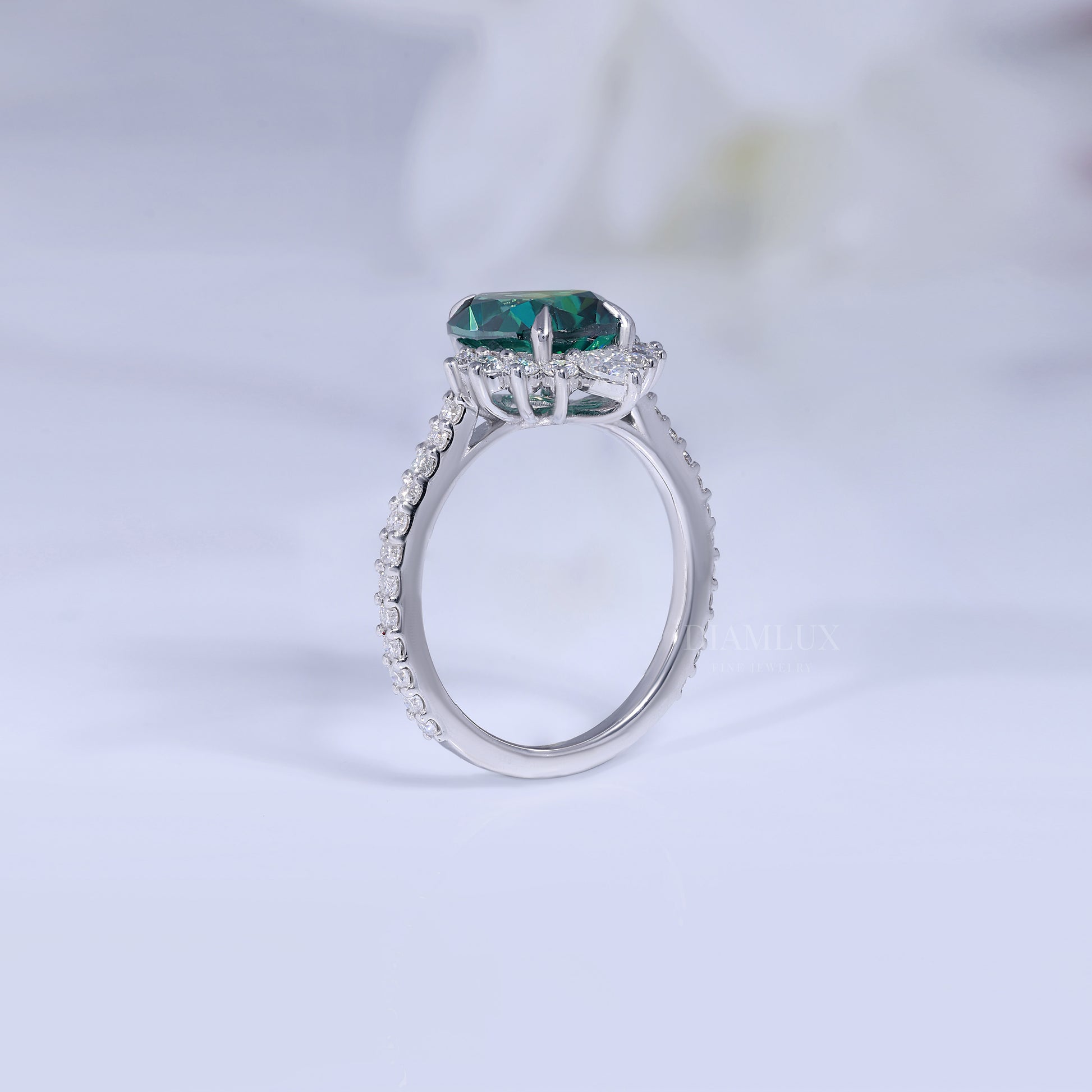 Elegant Pear-Shaped Green Gemstone Diamond Ring Diamlux Fine Jewelry