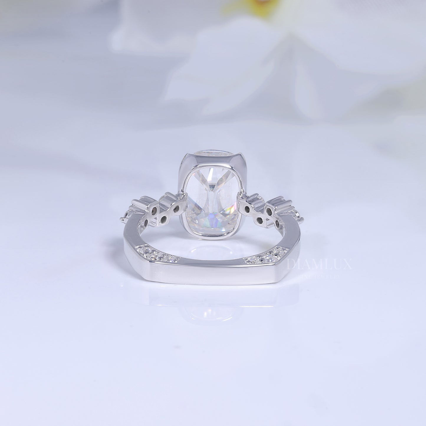 Elegant Cushion Cut Diamond Engagement Ring Diamlux Fine Jewelry
