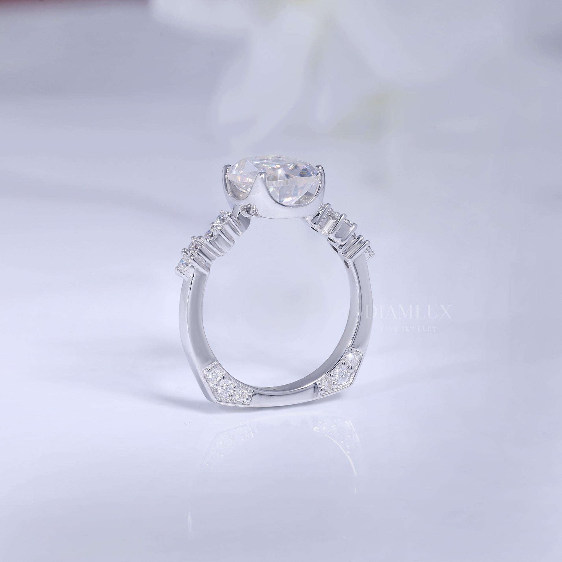Elegant Cushion Cut Diamond Engagement Ring Diamlux Fine Jewelry